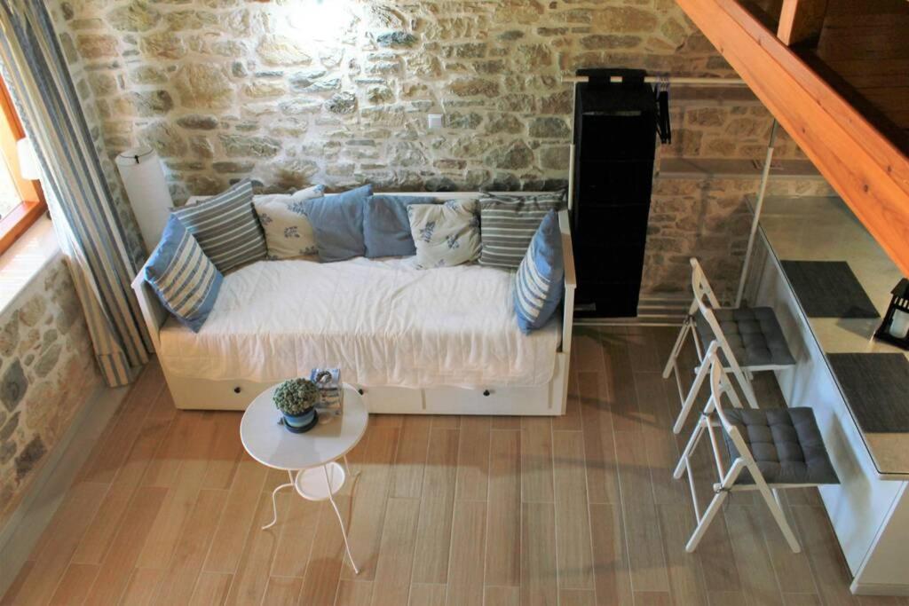 Traditional Stone House At Great Location Apartment Koroni  Luaran gambar